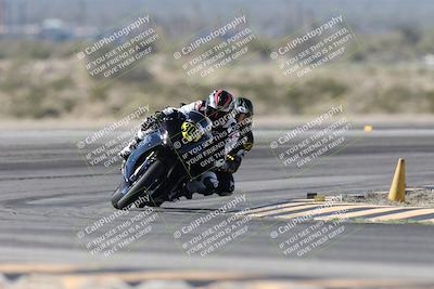 media/Jan-15-2026-Racers Edge (Thu) [[dfebeb70ab]]/3-B Group/Session 2 (Turn 11)/